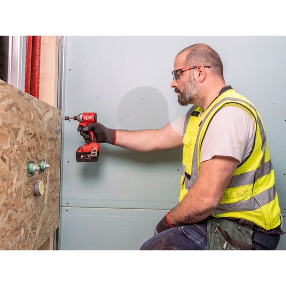 Аккумуляторный импульсный винтоверт Milwaukee M18 BLIDRC-402C - 4933492840, Модель: M18 BLIDRC-402C, фото, изображение 8 Аккумуляторный импульсный винтоверт Milwaukee M18 BLIDRC-402C - 4933492840, Модель: M18 BLIDRC-402C, внеший вид, изображение 8