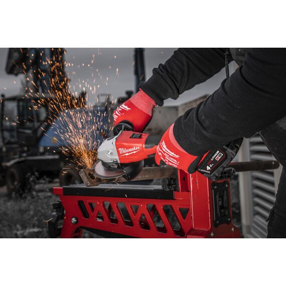 Аккумуляторная углошлифовальная машина Milwaukee M18 BLSAG125X-402X - 4933492644, Модель: M18 BLSAG125X-402X, внеший вид, изображение 12