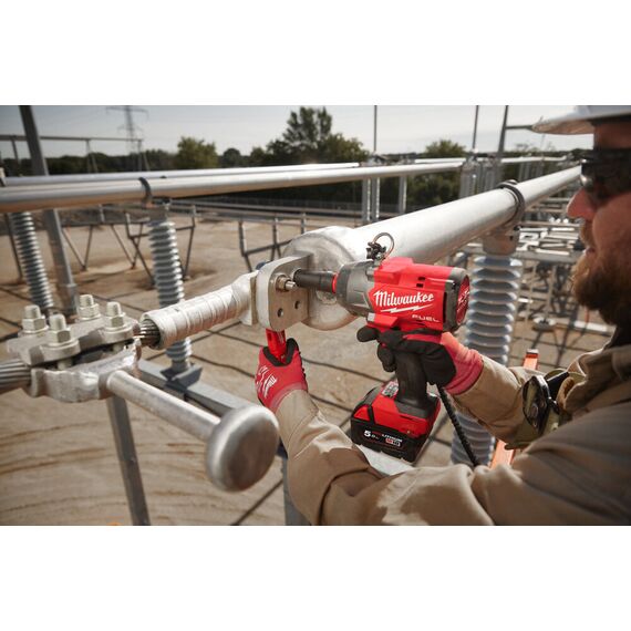 Аккумуляторный импульсный гайковерт Milwaukee M18 FHIW2P12-502X - 4933492786, Модель: M18 FHIW2P12-502X, внеший вид, изображение 9