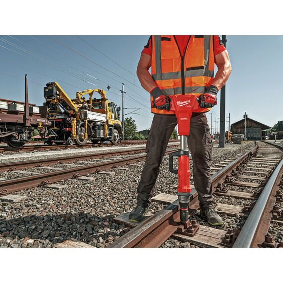 Аккумуляторный импульсный гайковерт Milwaukee M18 FHIWF1R-0C - 4933493140, Модель: M18 FHIWF1R-0C, внеший вид, изображение 8