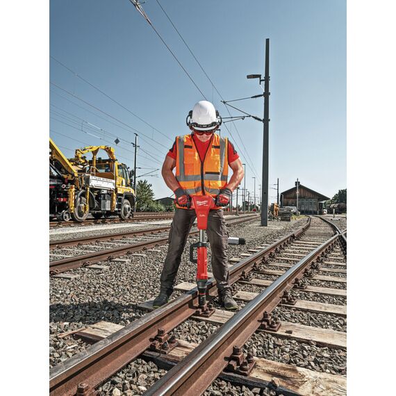 Аккумуляторный импульсный гайковерт Milwaukee M18 FHIWF1R-122C - 4933493141, Модель: M18 FHIWF1R-122C, фото, изображение 18 Аккумуляторный импульсный гайковерт Milwaukee M18 FHIWF1R-122C - 4933493141, Модель: M18 FHIWF1R-122C, внеший вид, изображение 18