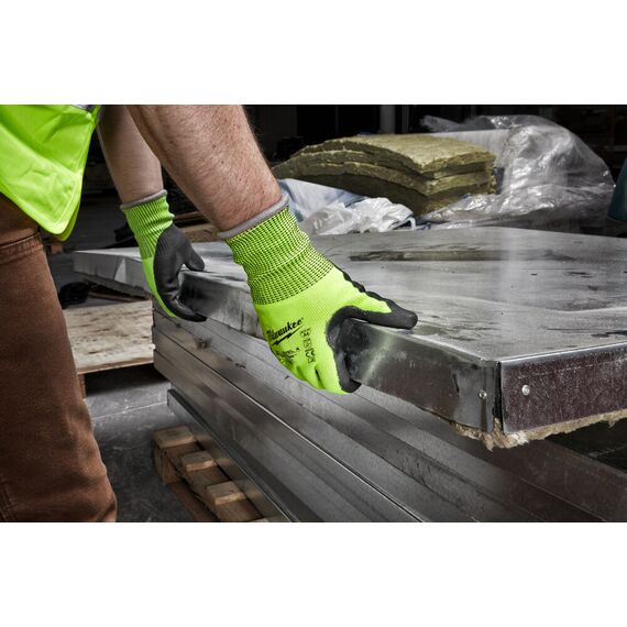 Перчатки рабочие Milwaukee HI-VIS CUT D GLOVES 7／S - 4932479926, Модель: HI-VIS CUT D GLOVES 7／S, Цвет: Черный, салатовый, внеший вид, изображение 3