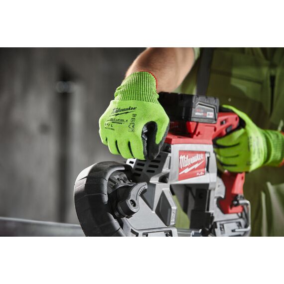 Перчатки рабочие Milwaukee HI-VIS CUT E GLOVES9／L - 4932479933, Модель: HI-VIS CUT E GLOVES9／L, Цвет: Черный, салатовый, внеший вид, изображение 4
