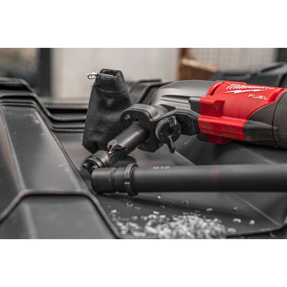 Аккумуляторные ножницы по металлу Milwaukee M12 FNB16-402X - 4933479619, Модель: M12 FNB16-402X, внеший вид, изображение 15