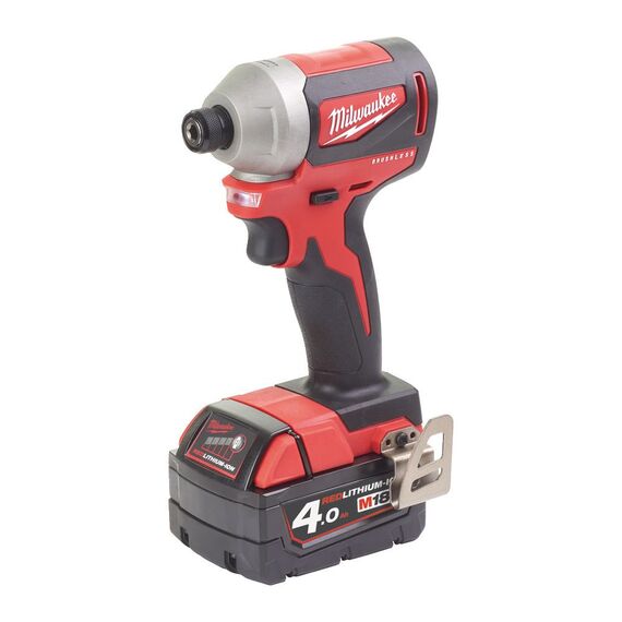 Аккумуляторный импульсный винтоверт Milwaukee M18 CBLID-402C - 4933464534, Модель: M18 CBLID-402C, внеший вид