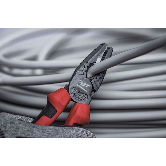Плоскогубцы комбинированные Milwaukee COMBINATION PLIER 180 MM - 4932492462, Модель: COMBINATION PLIER 180 MM, Длина (мм): 180, внеший вид, изображение 4