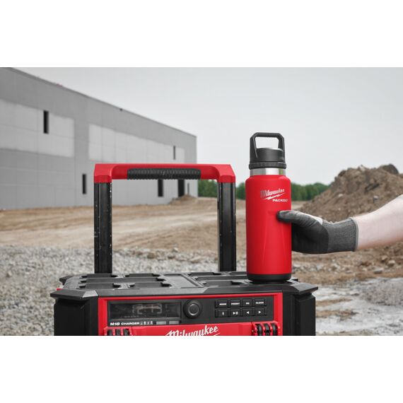 Термос Milwaukee PACKOUT BOTTLE 1065 ML CHUG LID RED - 4932493467, Модель: PACKOUT BOTTLE 1065 ML CHUG LID RED, внеший вид, изображение 10