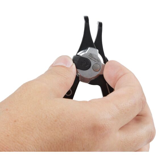 Съемник стопорных колец Milwaukee SMALL CIRCLIP PLIER 90° - 4932492489, Модель: SMALL CIRCLIP PLIER 90°, Длина (мм): 147, внеший вид, изображение 3