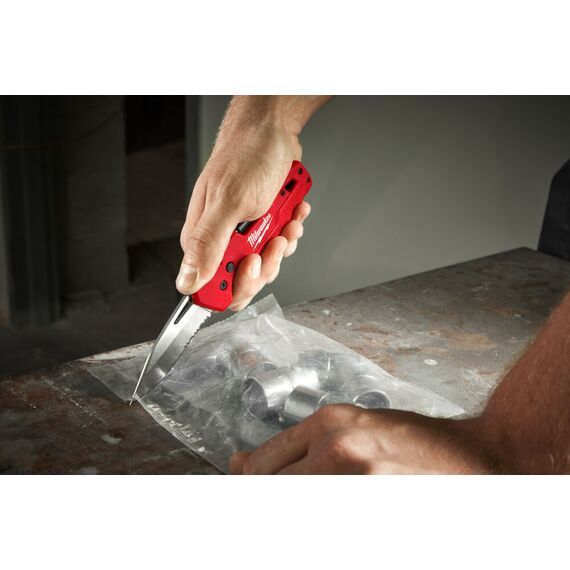 Нож складной 5 в 1 Milwaukee 5 IN 1 FOLDING KNIFE - 4932492454, внеший вид, изображение 6