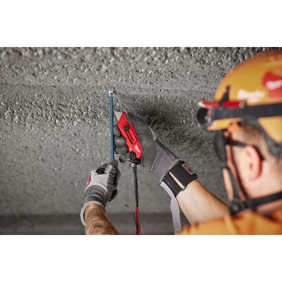 Нож выдвижной многофункциональный компактный Milwaukee COMPACT SLIDE UTILITY KNIFE - 4932492379, Ширина лезвия (мм): 18, Модель: COMPACT SLIDE UTILITY KNIFE, фото, изображение 11 Нож выдвижной многофункциональный компактный Milwaukee COMPACT SLIDE UTILITY KNIFE - 4932492379, Ширина лезвия (мм): 18, Модель: COMPACT SLIDE UTILITY KNIFE, внеший вид, изображение 11