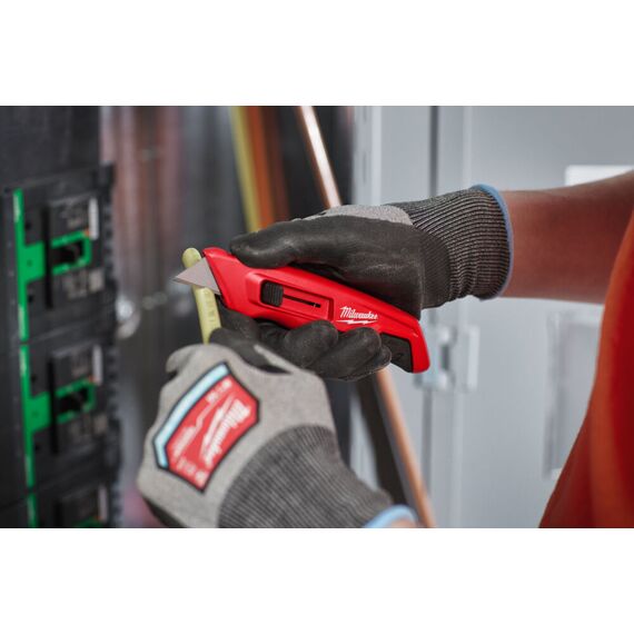 Нож выдвижной многофункциональный Milwaukee SLIDING UTILITY KNIFE 1 PC - 4932492378, Ширина лезвия (мм): 18, Модель: SLIDING UTILITY KNIFE 1 PC, внеший вид, изображение 12