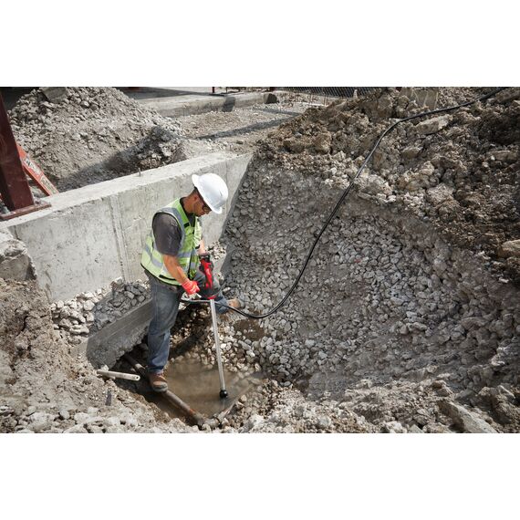 Аккумуляторный насос для перекачки воды Milwaukee M12 BSWP-0 - 4933479639, Модель: M12 BSWP-0, внеший вид, изображение 13