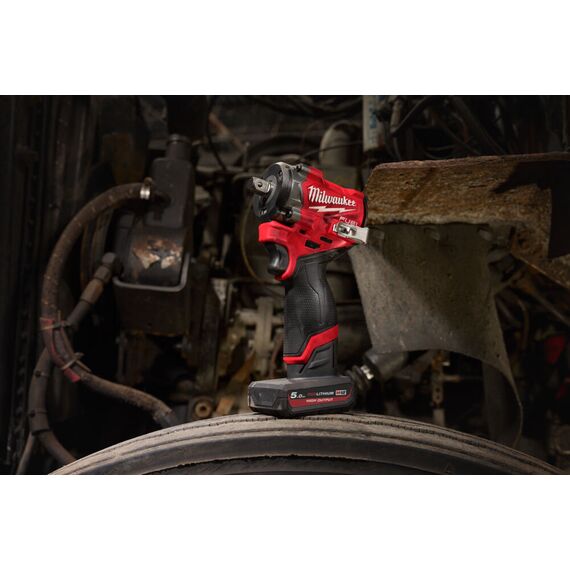 Аккумуляторный импульсный гайковерт Milwaukee M12 FCIWF12G3-0 - 4933493454, Модель: M12 FCIWF12G3-0, внеший вид, изображение 7