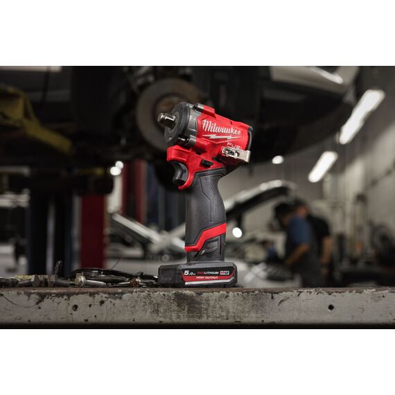 Аккумуляторный импульсный гайковерт Milwaukee M12 FCIWF38G3-0 - 4933493451, Модель: M12 FCIWF38G3-0, фото, изображение 18 Аккумуляторный импульсный гайковерт Milwaukee M12 FCIWF38G3-0 - 4933493451, Модель: M12 FCIWF38G3-0, внеший вид, изображение 18
