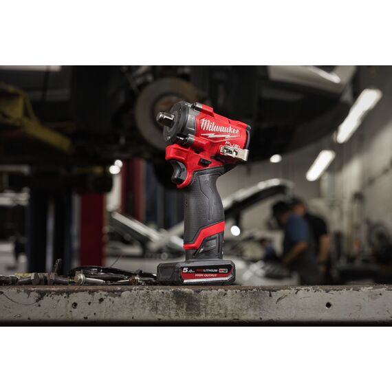 Аккумуляторный импульсный гайковерт Milwaukee M12 FCIWP12G3-0 - 4933493457, Модель: M12 FCIWP12G3-0, внеший вид, изображение 4