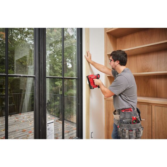 Аккумуляторный гвоздезабиватель Milwaukee M12 FCN18GS-202X - 4933493355, Модель: M12 FCN18GS-202X, внеший вид, изображение 3