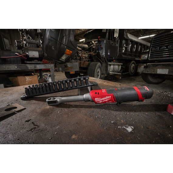 Аккумуляторная сквозная трещотка Milwaukee M12 FPTR-202X - 4933499411, Модель: M12 FPTR-202X, фото, изображение 22 Аккумуляторная сквозная трещотка Milwaukee M12 FPTR-202X - 4933499411, Модель: M12 FPTR-202X, внеший вид, изображение 22