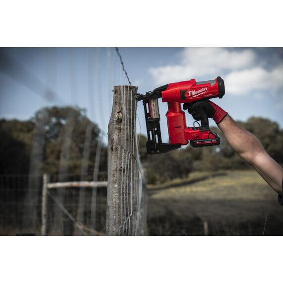 Аккумуляторный степлер Milwaukee M18 FFUS-302C - 4933479832, Тип скобы / калибр: 20, Модель: M18 FFUS-302C, внеший вид, изображение 10