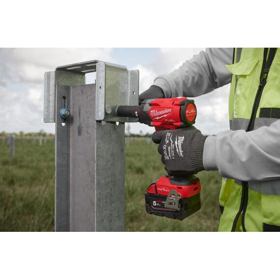 Аккумуляторный импульсный гайковерт Milwaukee M18 ONEFIW2FC12-0X - 4933493412, Модель: M18 ONEFIW2FC12-0X, внеший вид, изображение 7
