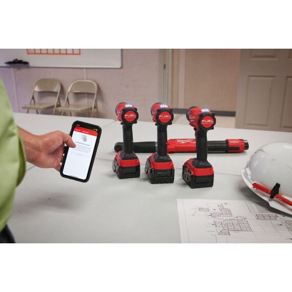 Аккумуляторный импульсный гайковерт Milwaukee M18 ONEFIW2FC12-0X - 4933493412, Модель: M18 ONEFIW2FC12-0X, внеший вид, изображение 11