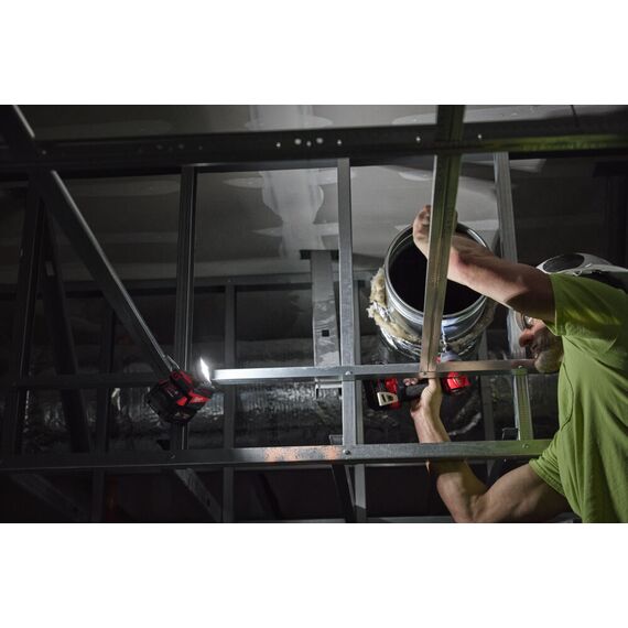 Аккумуляторный фонарь Milwaukee M18 ALIS-0 - 4933498148, фото, изображение 11 Аккумуляторный фонарь Milwaukee M18 ALIS-0 - 4933498148, внеший вид, изображение 11