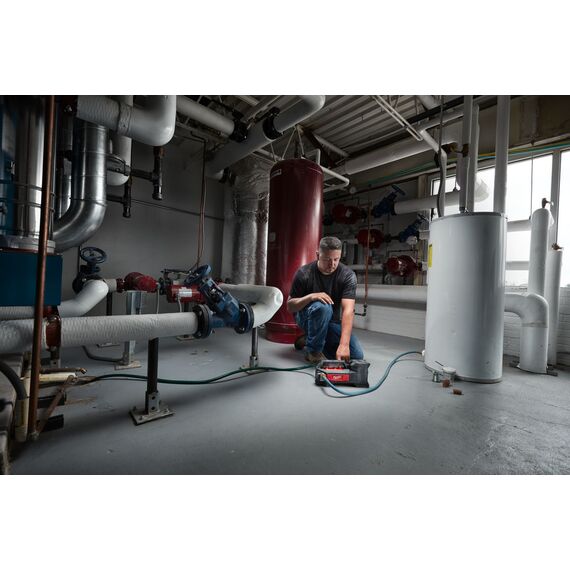 Аккумуляторный насос для перекачки воды Milwaukee M18 BTP-0 - 4933471494, внеший вид, изображение 5