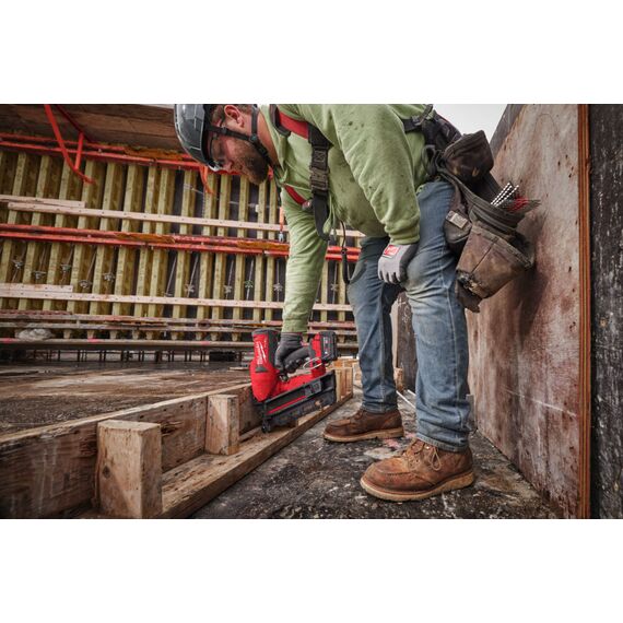 Аккумуляторный гвоздезабиватель Milwaukee M18 FDN-0C - 4933493600, внеший вид, изображение 9