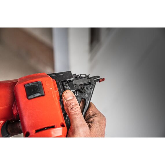 Аккумуляторный гвоздезабиватель Milwaukee M18 FN16GA-0 - 4933499154, Модель: M18 FN16GA-0, внеший вид, изображение 3