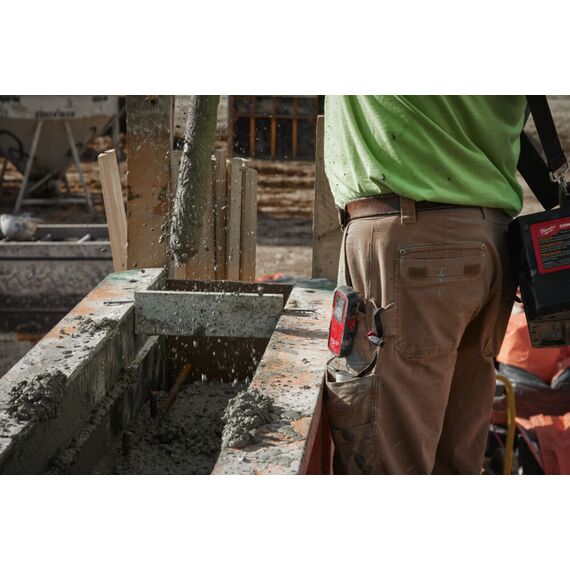 Аккумуляторный кейсовый вибратор для бетона Milwaukee MXF CVBC-602 - 4933479608, Модель: MXF CVBC-602, внеший вид, изображение 15