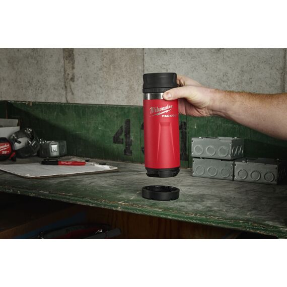 Термос Milwaukee PACKOUT BOTTLE 532 ML SIP LID RED - 4932493473, Модель: PACKOUT BOTTLE 532 ML SIP LID RED, фото, изображение 4 Термос Milwaukee PACKOUT BOTTLE 532 ML SIP LID RED - 4932493473, Модель: PACKOUT BOTTLE 532 ML SIP LID RED, внеший вид, изображение 4