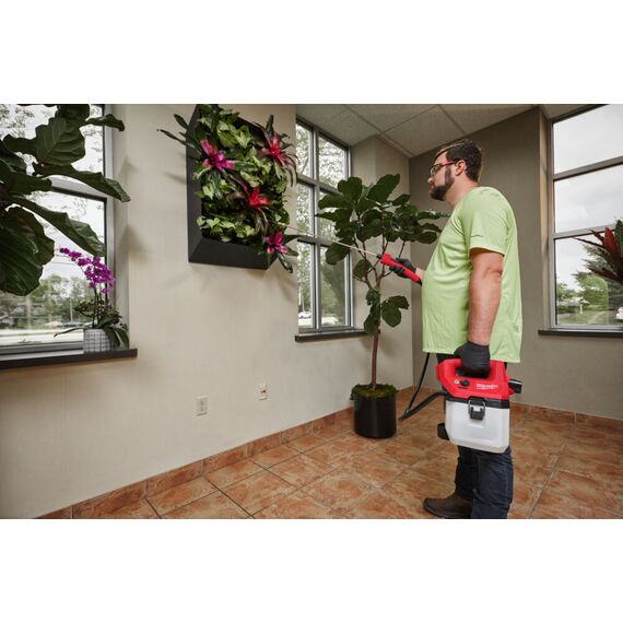 Опрыскиватель Milwaukee M12 BHCS3L-0 - 4933480781, Модель: M12 BHCS3L-0, внеший вид, изображение 11