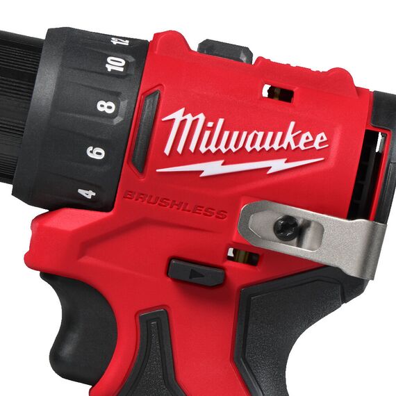 Аккумуляторная дрель-шуруповерт Milwaukee M12 BLDDRC-402C - 4933499688, Модель: M12 BLDDRC-402C, внеший вид, изображение 5