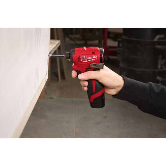 Аккумуляторный импульсный винтоверт Milwaukee M12 BLIDRC-202C - 4933499690, Модель: M12 BLIDRC-202C, внеший вид, изображение 11
