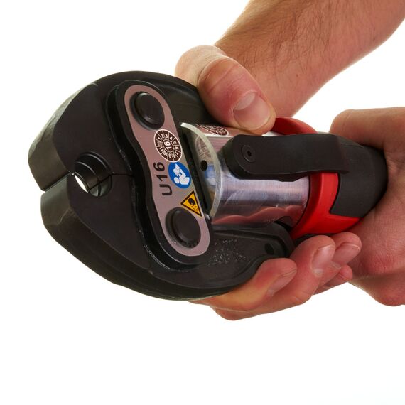 Аккумуляторный гидравлический инструмент для обжима труб Milwaukee M12 HPT-202C Geberit Mapress Set - 4933480902, Модель: M12 HPT-202C Geberit Mapress Set, внеший вид, изображение 4