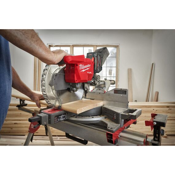 Аккумуляторная торцовочная пила Milwaukee M18 FMS305-121-II - 4933499181, Модель: M18 FMS305-121-II, внеший вид, изображение 9