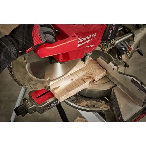 Аккумуляторная торцовочная пила Milwaukee M18 FMS305-121-II - 4933499181, Модель: M18 FMS305-121-II, внеший вид, изображение 11