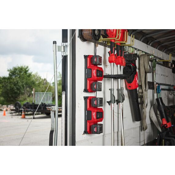 Зарядное устройство Milwaukee M18 MDBSC - 4932498557, внеший вид, изображение 4