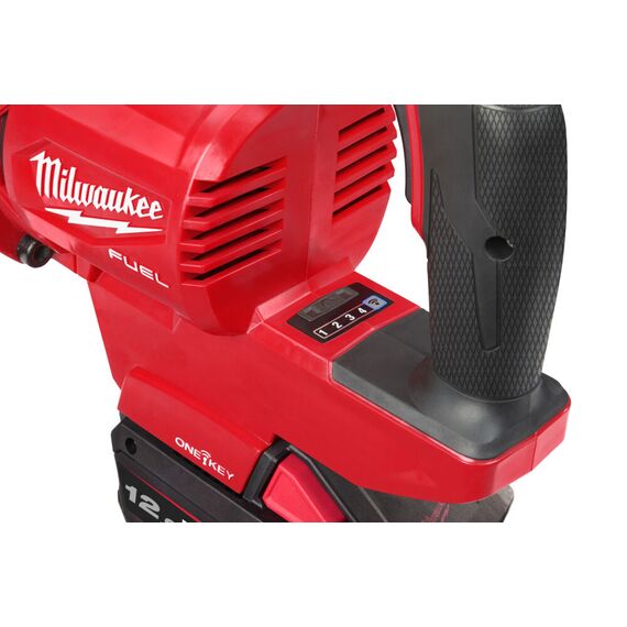Аккумуляторный импульсный гайковерт Milwaukee M18 ONEFHIWF1DS-121C-II с укороченным шпинделем - 4933499253, Модель: M18 ONEFHIWF1DS-121C-II, внеший вид, изображение 4