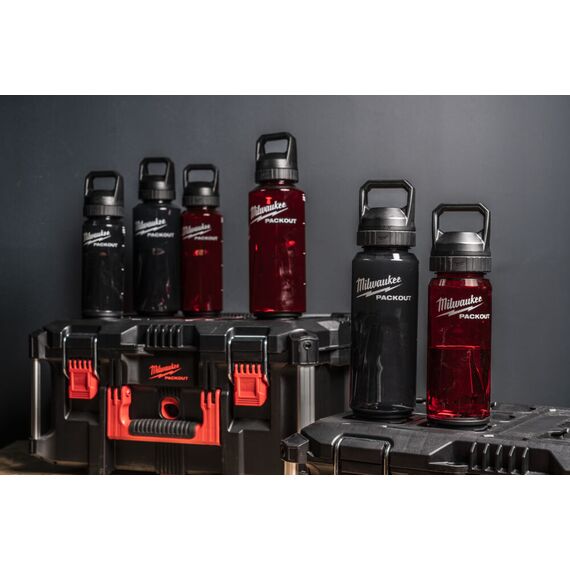 Бутылка Milwaukee PACKOUT 740 ML PLASTIC BOTTLE CHUG LID BLACK - 4932498639, Модель: PACKOUT 740 ML PLASTIC BOTTLE CHUG LID BLACK, внеший вид, изображение 3