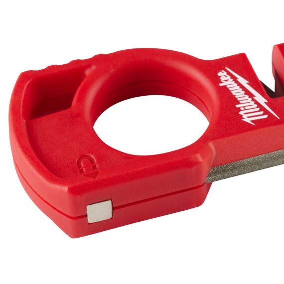 Точилка компактная для ножей Milwaukee COMPACT KNIFE SHARPENER - 4932478562, внеший вид, изображение 4