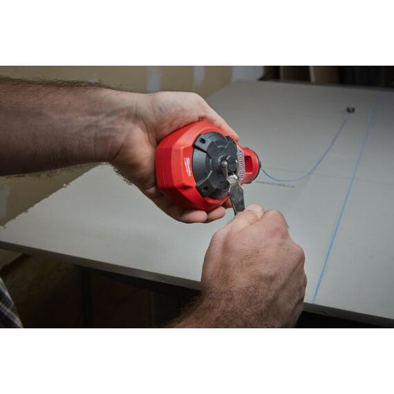 Шнур тонкий разметочный Milwaukee FINE LINE CHALK REEL & BLUE CHALK REFILL - 4932493814, Модель: FINE LINE CHALK REEL & BLUE CHALK REFILL, внеший вид, изображение 6