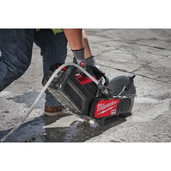 Отрезная машина - бетонорез Milwaukee MXF COS350G2FC-802 - 4933499772, Диаметр диска (мм): 350, Посадочный диаметр (мм): 20/25,4, Модель: MXF COS350G2FC-802, внеший вид, изображение 13