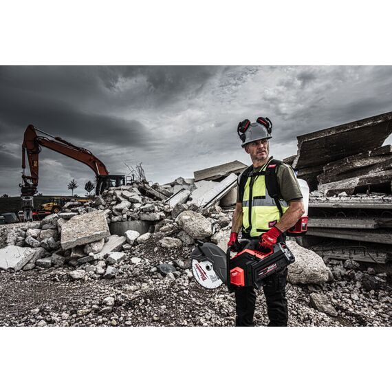 Отрезная машина - бетонорез Milwaukee MXF COS350G2FC-802 - 4933499772, Диаметр диска (мм): 350, Посадочный диаметр (мм): 20/25,4, Модель: MXF COS350G2FC-802, внеший вид, изображение 24