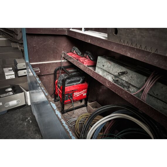 Портативная электростанция Milwaukee MXF PS-602 - 4933479266, Модель: MXF PS-602, внеший вид, изображение 17