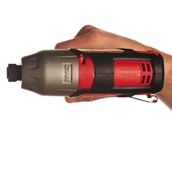 Аккумуляторный импульсный винтоверт Milwaukee M12 BID-202C - 4933443895, фото, изображение 10 Аккумуляторный импульсный винтоверт Milwaukee M12 BID-202C - 4933443895, внеший вид, изображение 10