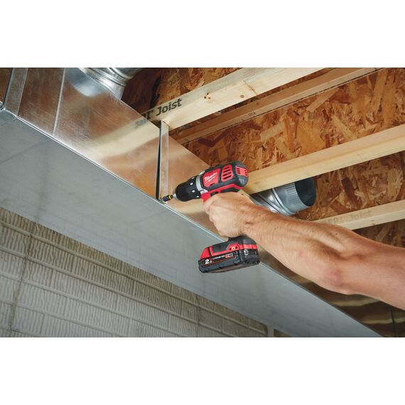 Аккумуляторная дрель-шуруповерт Milwaukee M18 BDD-202C - 4933443555, Модель: M18 BDD-202C, внеший вид, изображение 3