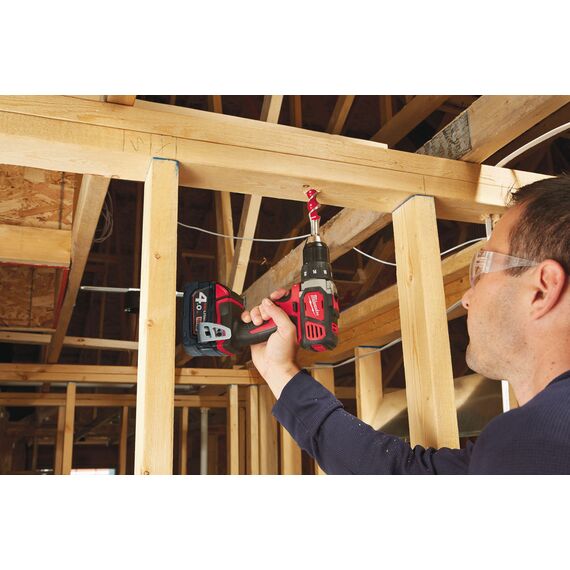 Аккумуляторная дрель-шуруповерт Milwaukee M18 BDD-402C - 4933443565, Модель: M18 BDD-402C, фото, изображение 4 Аккумуляторная дрель-шуруповерт Milwaukee M18 BDD-402C - 4933443565, Модель: M18 BDD-402C, внеший вид, изображение 4