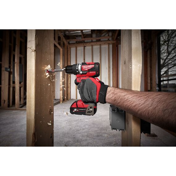 Аккумуляторная дрель-шуруповерт Milwaukee M18 CBLDD-202C - 4933464317, Модель: M18 CBLDD-202C, внеший вид, изображение 3