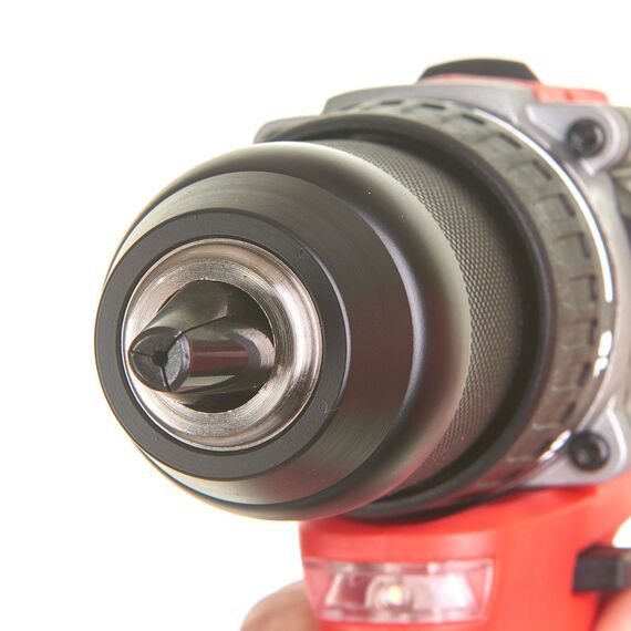 Аккумуляторная дрель-шуруповерт Milwaukee M18 CBLDD-402C - 4933464539, Модель: M18 CBLDD-402C, фото, изображение 4 Аккумуляторная дрель-шуруповерт Milwaukee M18 CBLDD-402C - 4933464539, Модель: M18 CBLDD-402C, внеший вид, изображение 4