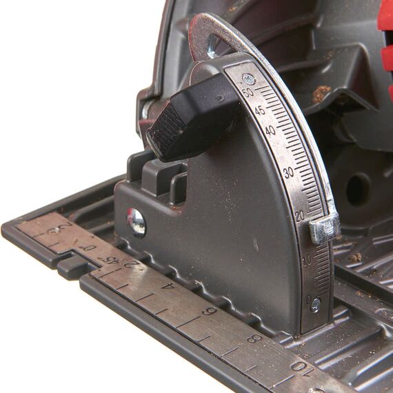 Аккумуляторная циркулярная пила по дереву и пластику Milwaukee M18 FCS66-0 - 4933471376, внеший вид, изображение 4